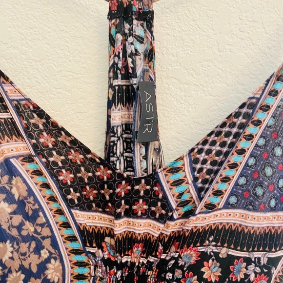 ☀️SALE☀️ NWT ASTR Spaghetti Strap, Bohemian Midi Dress with Asymmetric Hem - Picture 3 of 9